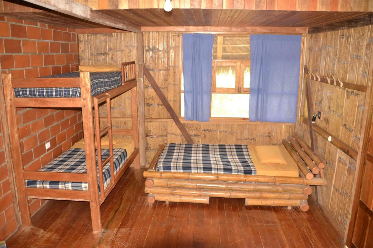 Hostal Pakay Тена Екстериор снимка