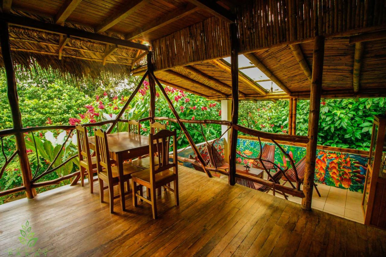 Hostal Pakay Тена Екстериор снимка